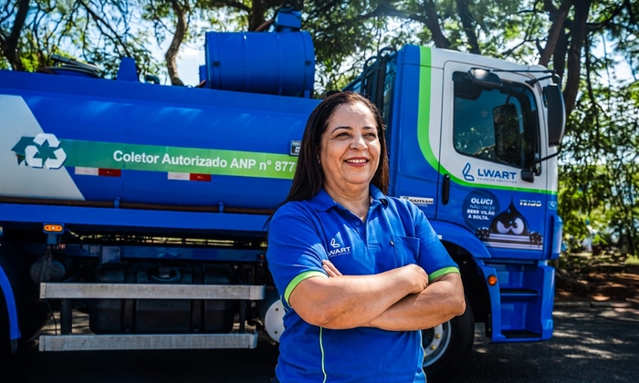 Martha Melo, motorista de Coleta da Lwart