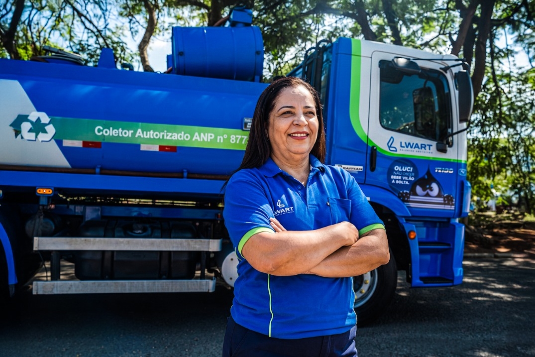 Martha Melo, motorista de Coleta da Lwart
