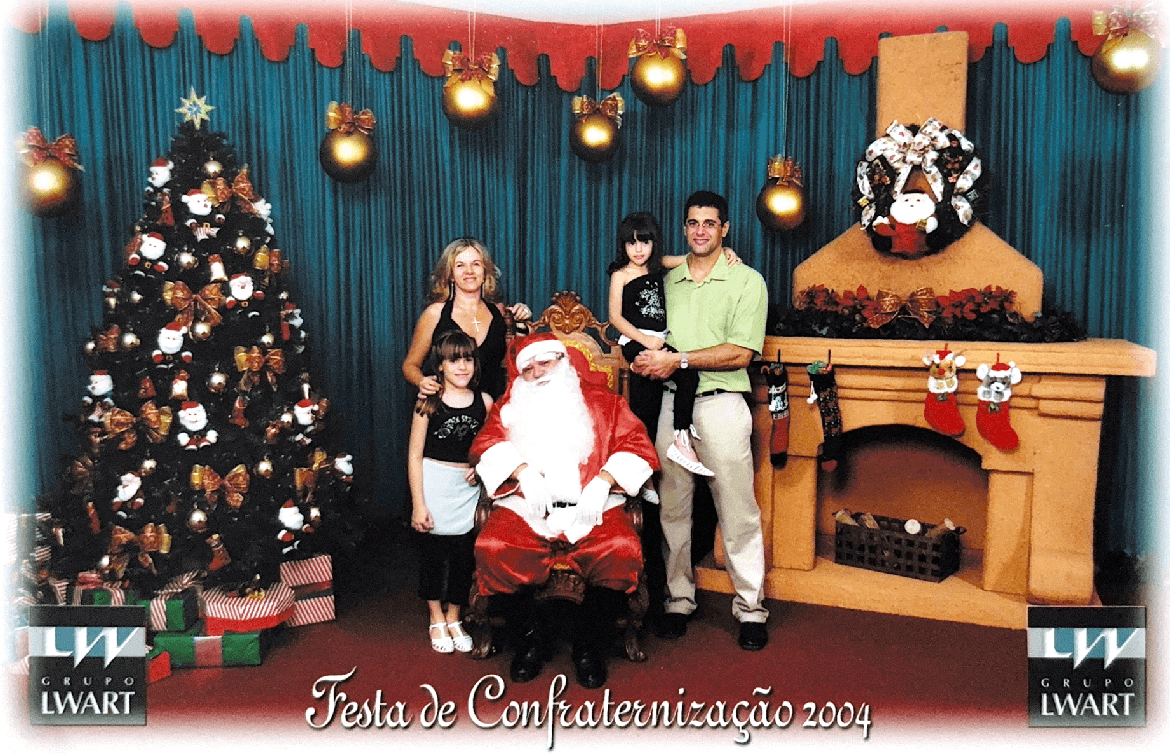 Carlos, Giovanna, Elizabete e Gabriella durante a confraternização em comemoração aos 29 anos da Lwart